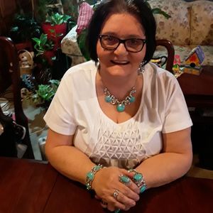 Meet your Posher, Jennie